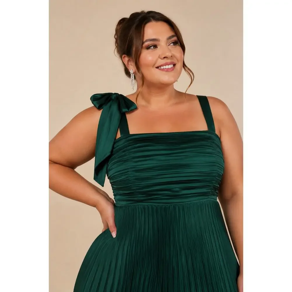 NEW Lulus Emerald Green Gorgeous Purpose Satin Pleated Sleeveless Bow Maxi Dress - Picture 3 of 16